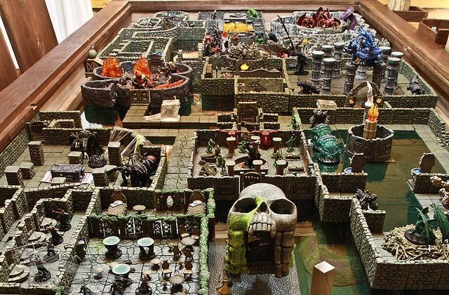 A arte de “mestrar”, ou Manifesto da Narrativa em Grupo